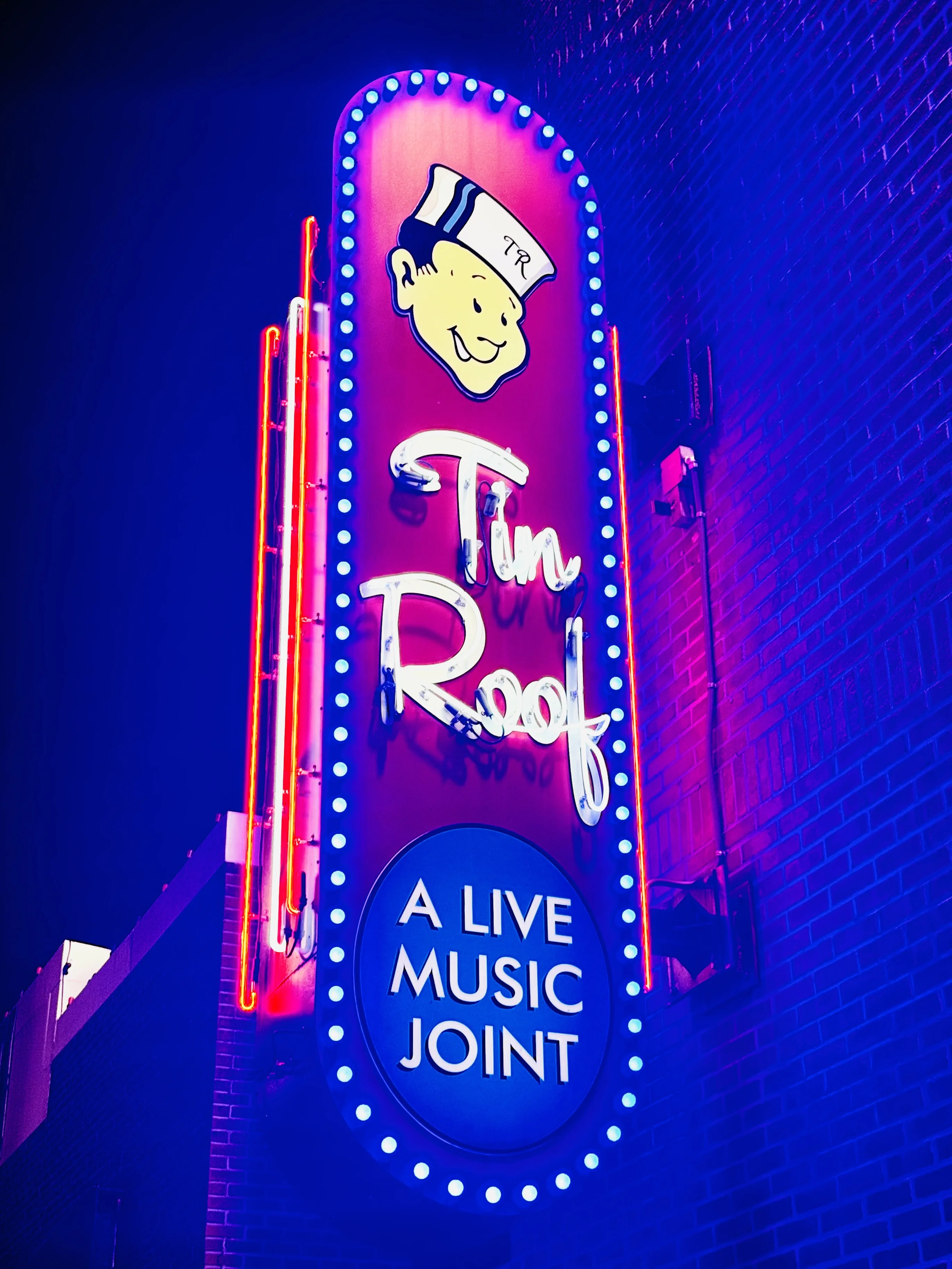 Live Tonight photograph